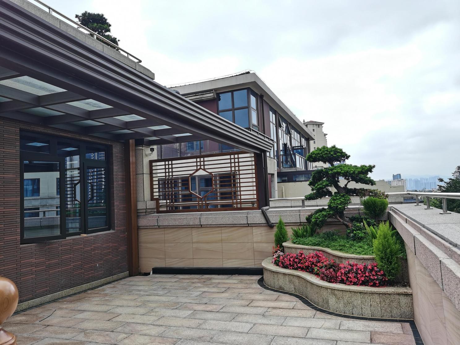 正展逸园 建筑外立面与庭院实景